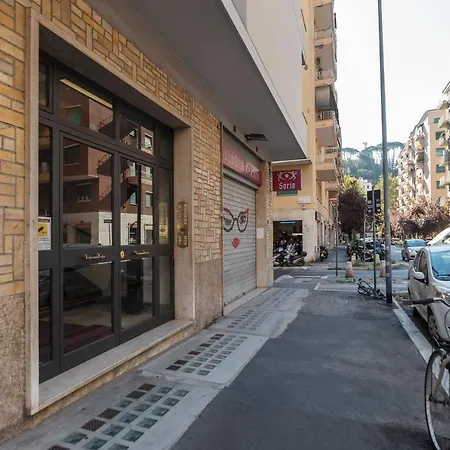 Apartment Metro Cipro! Alle Spalle Del Vaticano X4 *